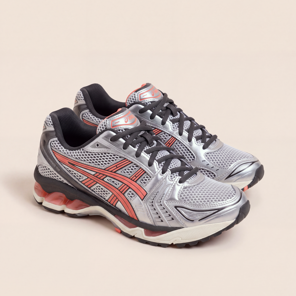 ASICS Gel-Kayano 14 in White / Papaya