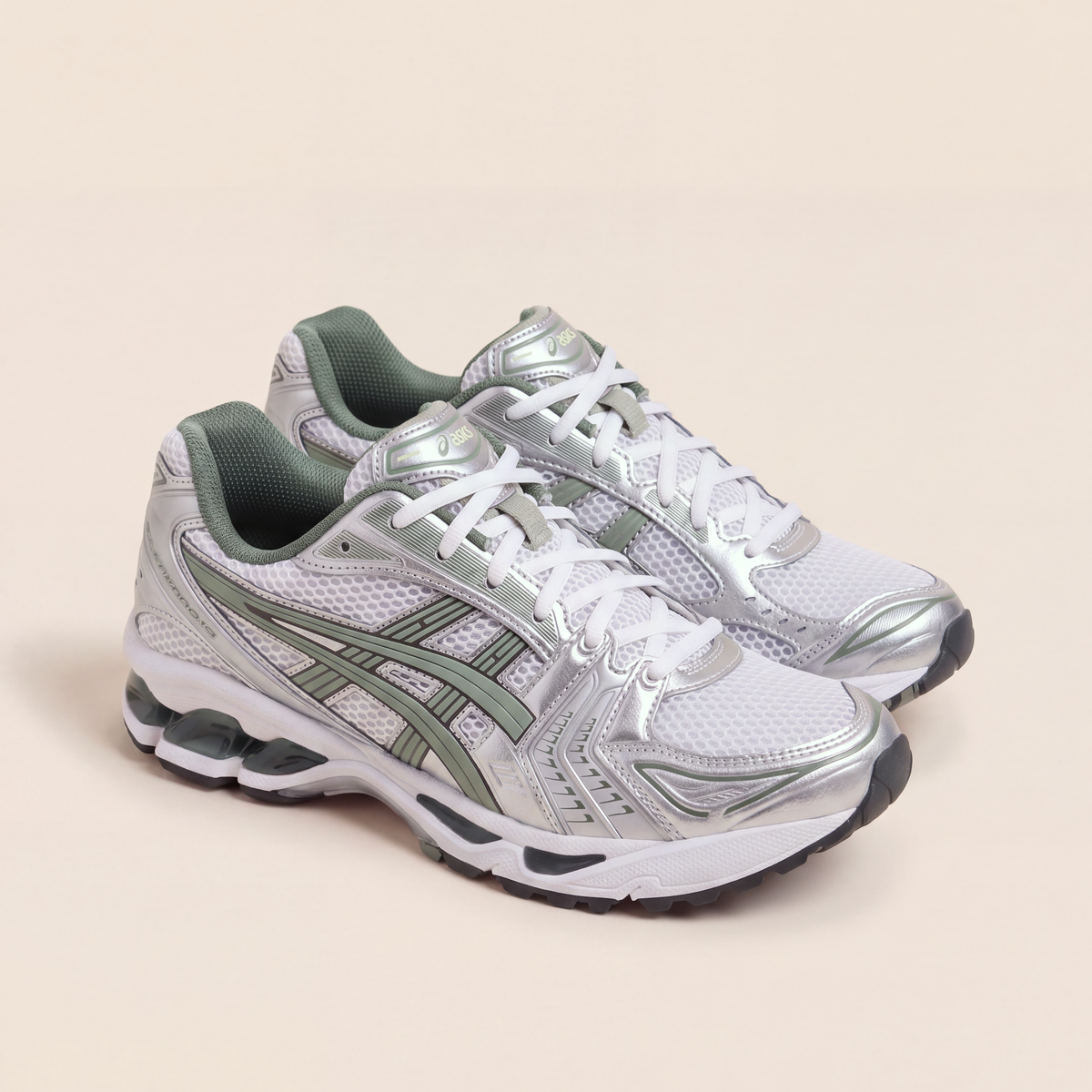ASICS Gel-Kayano 14 in White / Slate Grey