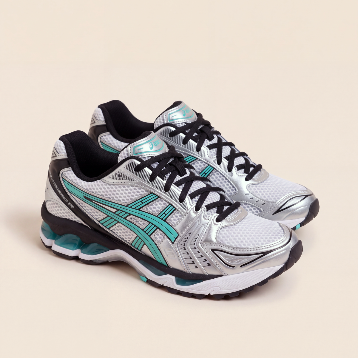 ASICS Gel-Kayano 14 in White / Waterfall